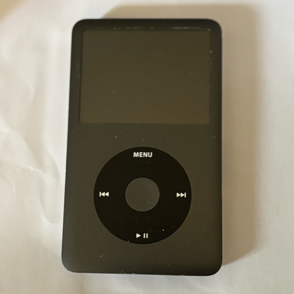 Apple 120GB Clean iPod - A1238